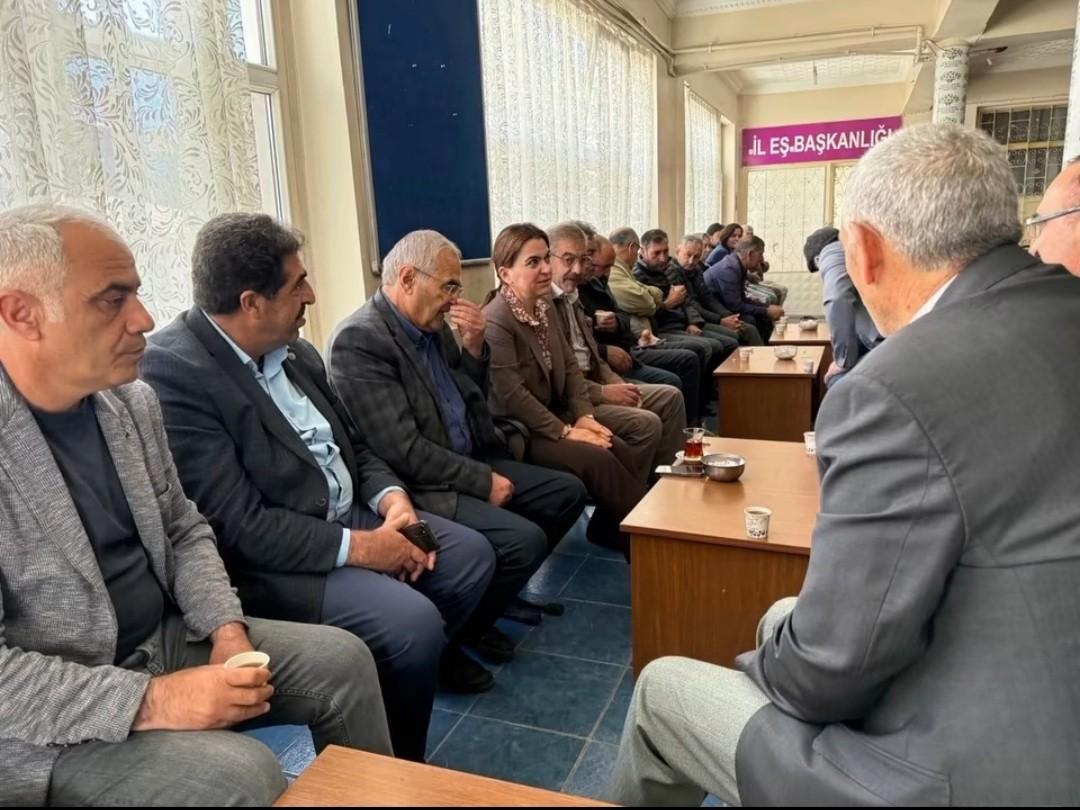 DEM Parti Kars Milletvekili Gülistan Kılıç Koçyiğit, Bayramı Kars’ta Geçirdi