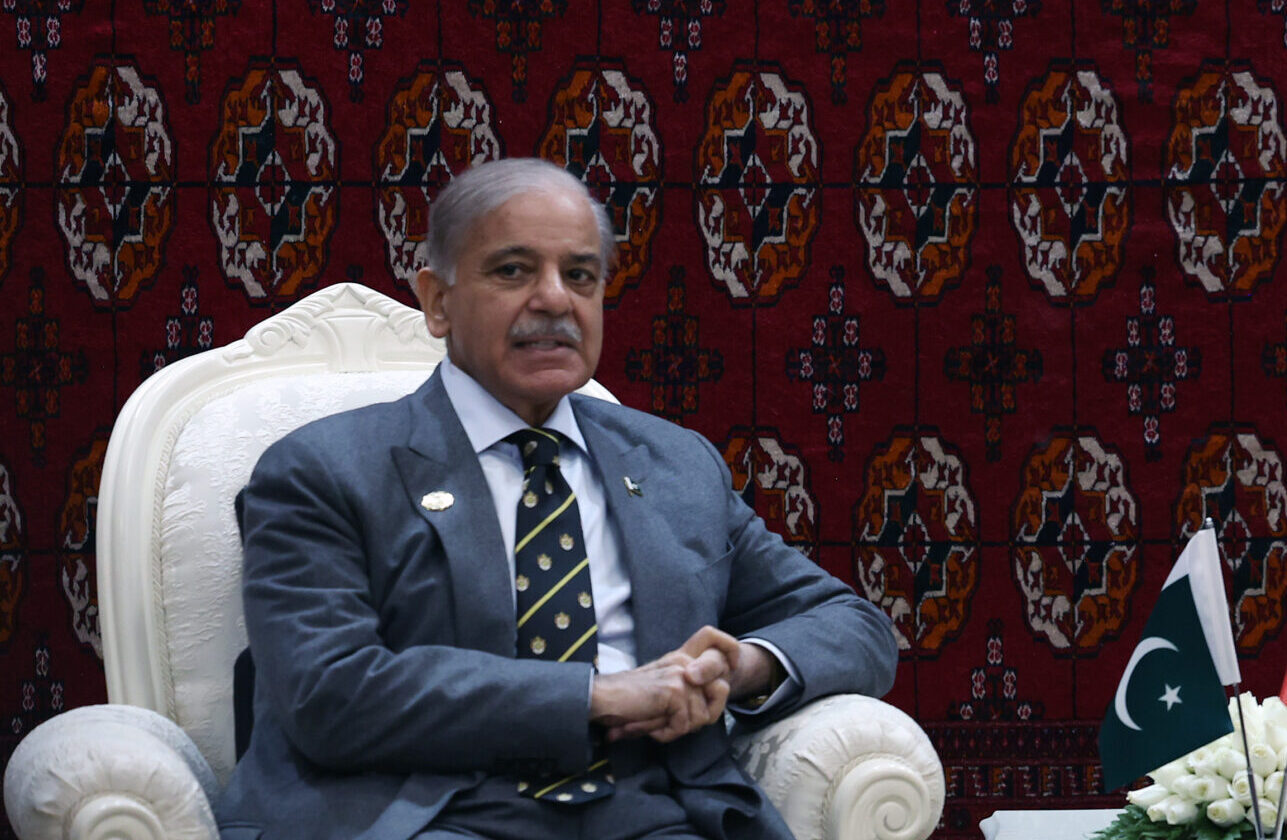 Cumhurbaşkanı Erdoğan, Türkmenistan’da Pakistan Başbakanı Şahbaz Şerif ile Görüştü