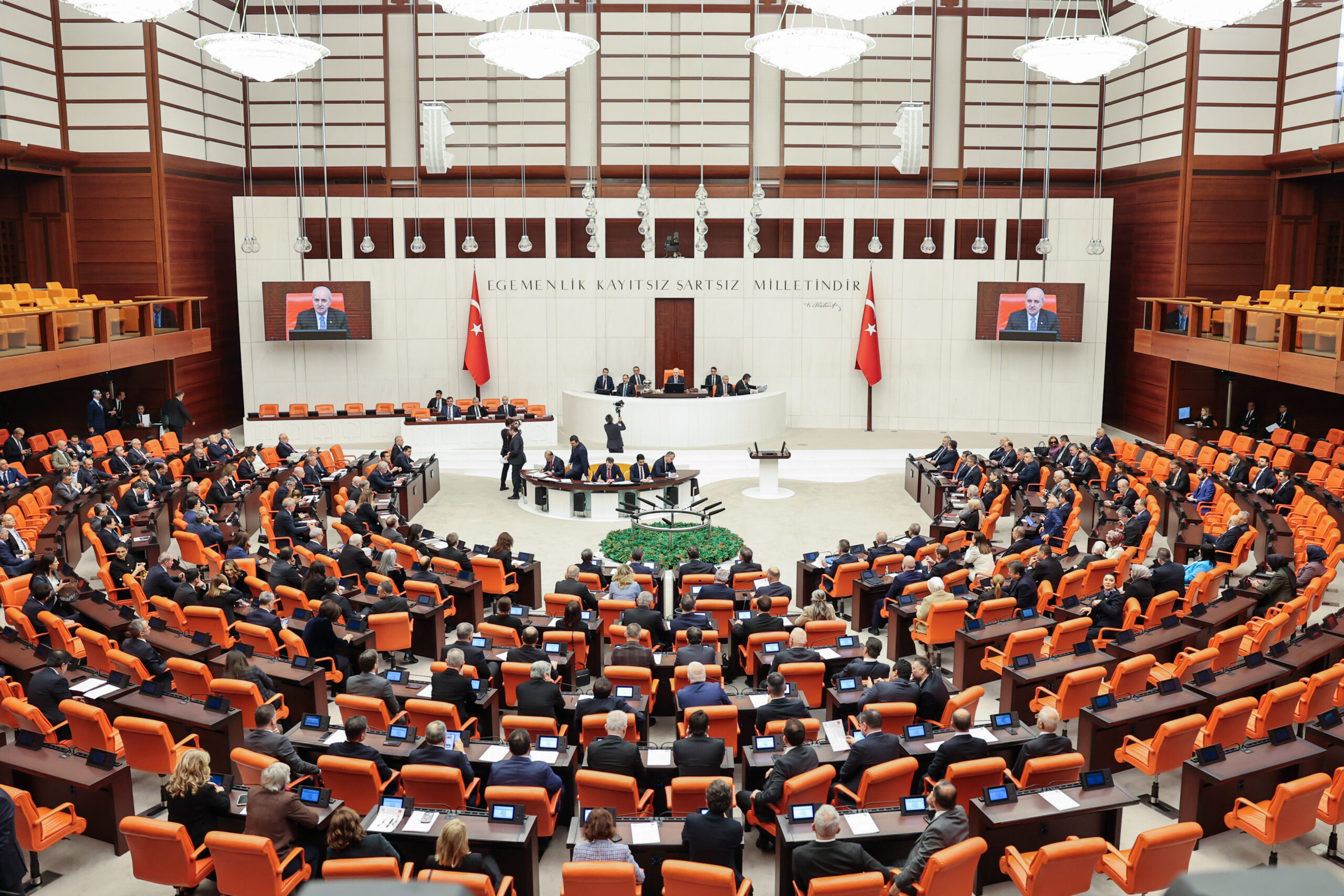TBMM’nin Yeni Haftadaki Gündemi: Ekonomik Düzenlemeler ve Kritik İndirimler