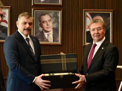 KKTC Başbakanı Ünal Üstel Ve Meclis Başkanı Ziya Öztürkler İçişleri Bakanı Mustafa Çiftçi’yi Kabul Etti