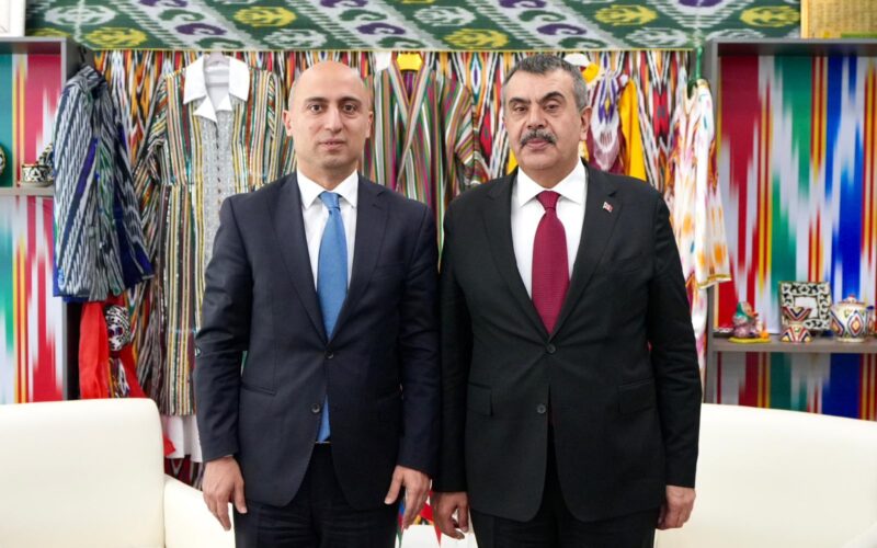 Milli Eğitim Bakanı Yusuf Tekin Türk Devletleri Teşkilatı Zirvesi’nde Kırgızistan Ve Azerbaycanlı Muhataplarıyla İkili Görüşmeler Gerçekleştirdi
