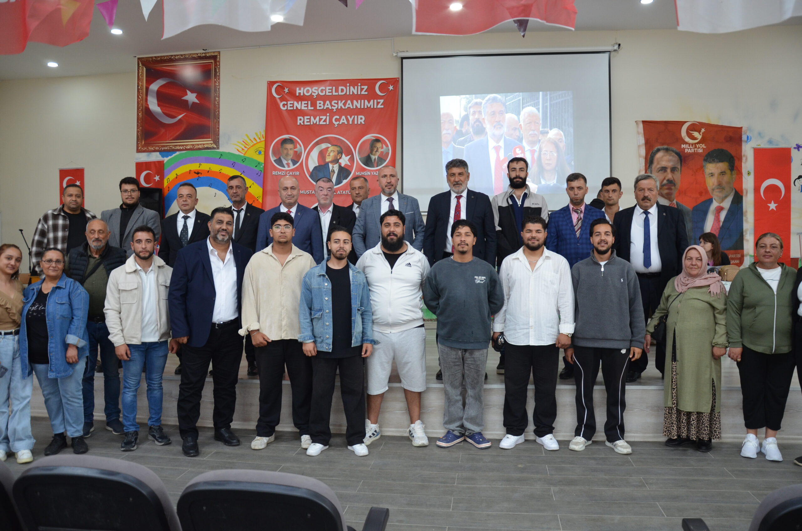 Milli Yol Partisi Gelibolu Kongresinde Hakan Gümüş’ün Başkanlığı Tescillendi