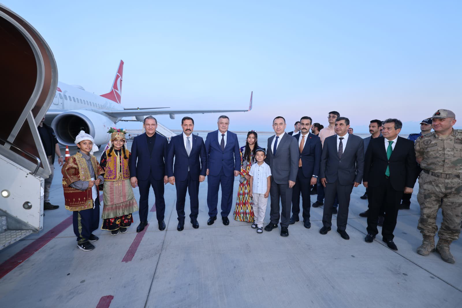 Özbekistan Yasama Meclisi Başkanı Nuriddin İsmailov Hatay’da