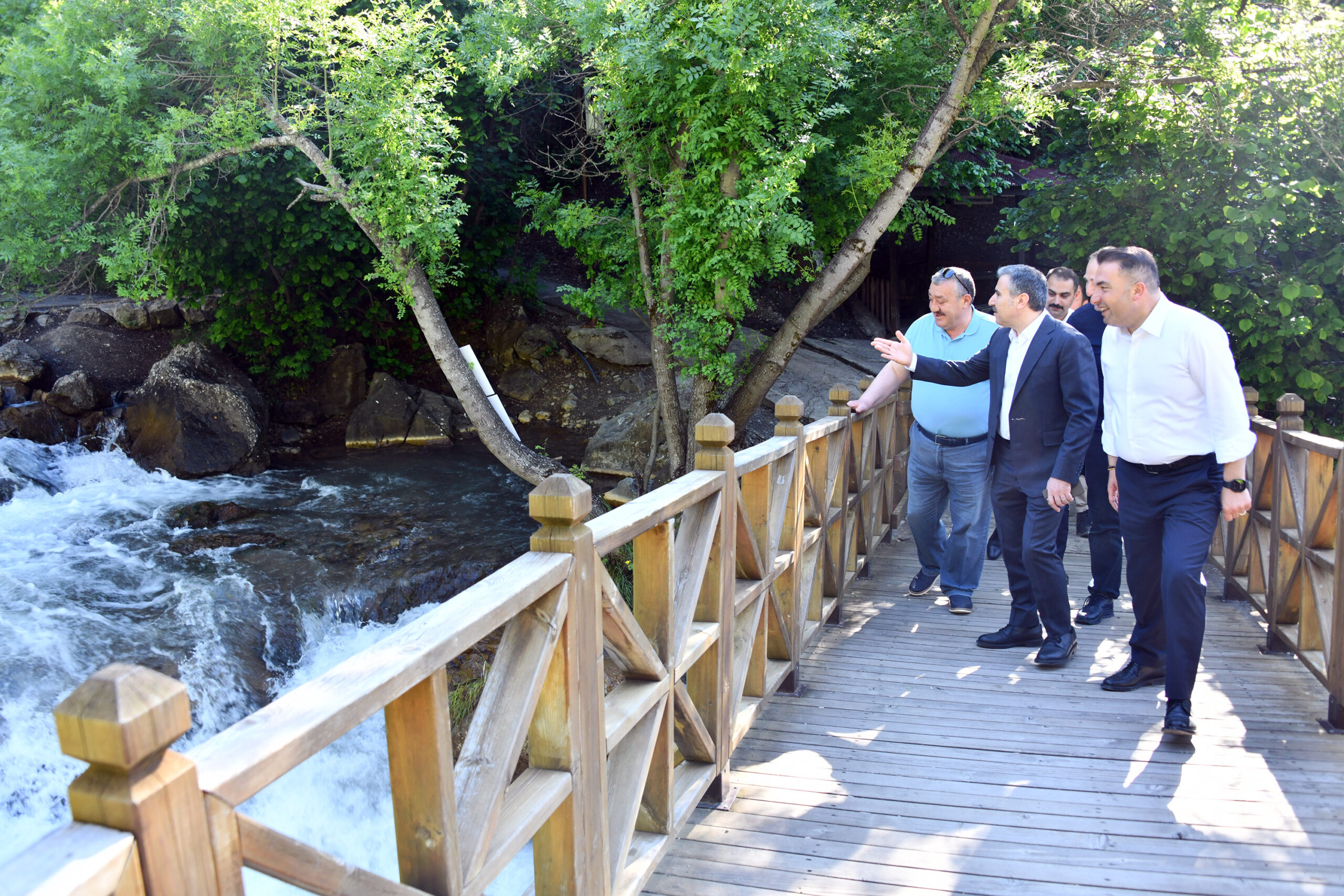 Vali Cevdet Atay Tomara Şelalesi’nde İncelemelerde Bulundu
