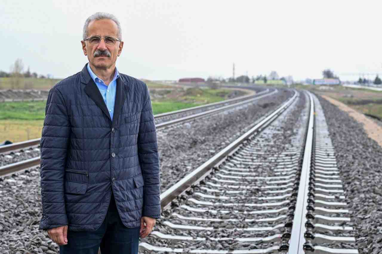 Bandırma-Bursa-Yenişehir-Osmaneli Hızlı Tren Projesi’nde Test Sürüşleri Başlıyor