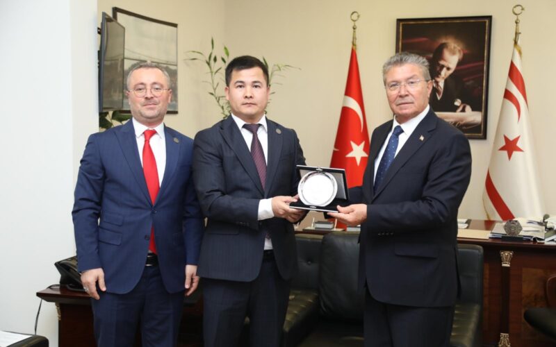 KKTC Başbakanı Ünal Üstel TÜRKPA Heyetini Kabul Etti